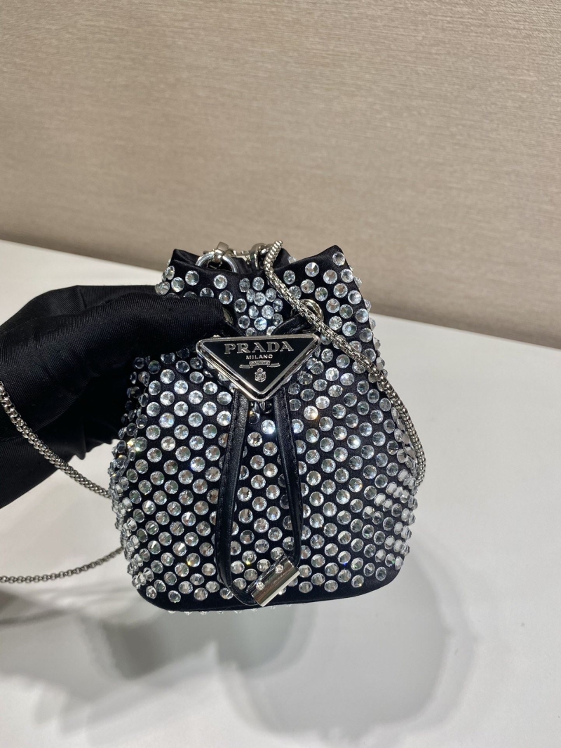 Pra*a bucket bags